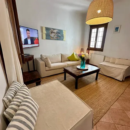 Divers House شقة