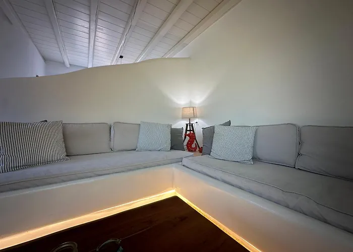 Divers House * Agrari (Mykonos)