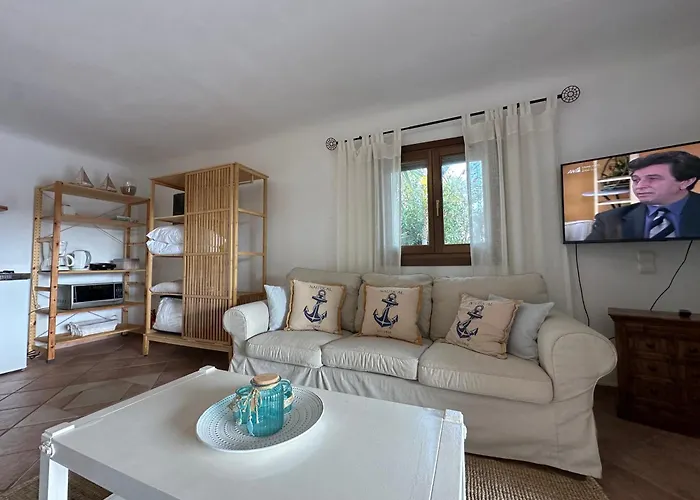 Divers House Αγράρι