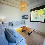 Divers House Apartment Agrari (Mykonos)