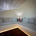 Divers House * Agrari (Mykonos)