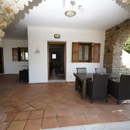 Divers House Agrari (Mykonos)