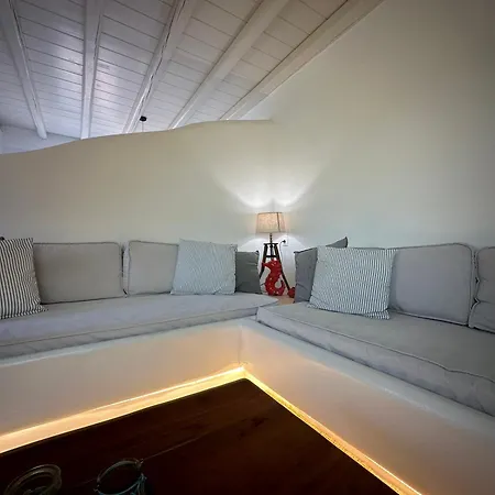 Divers House * Agrari (Mykonos)