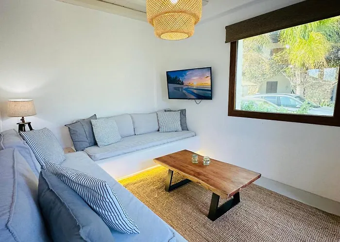 Divers House Апартаменты Аграри