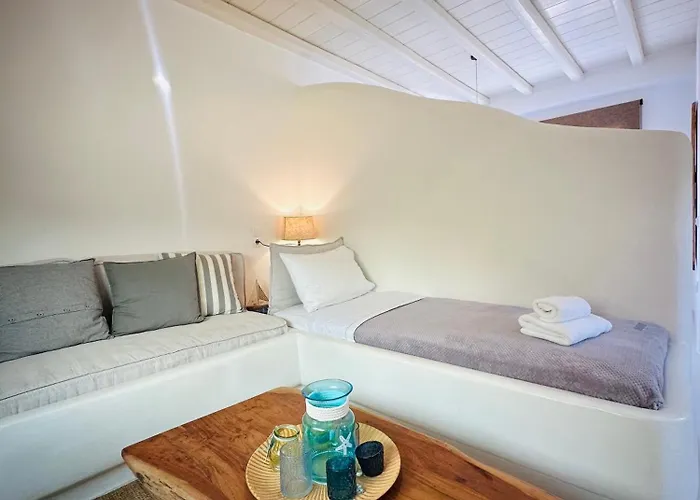 Divers House Аграри