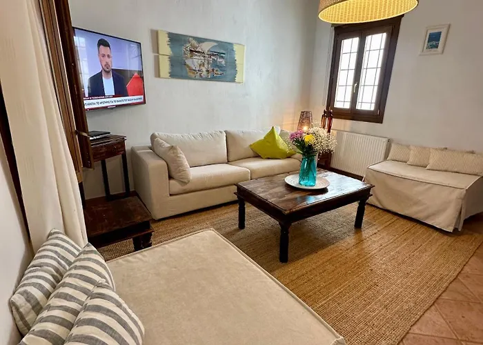 Divers House דירה